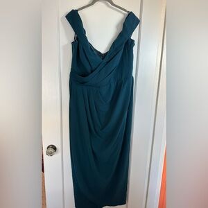 Elegant Teal Evening Dress